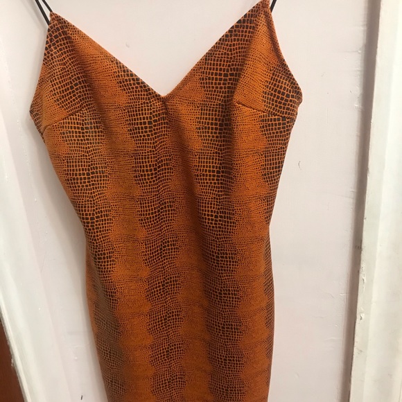 🐍Serpent Skin Pattern Dress - Picture 3 of 4